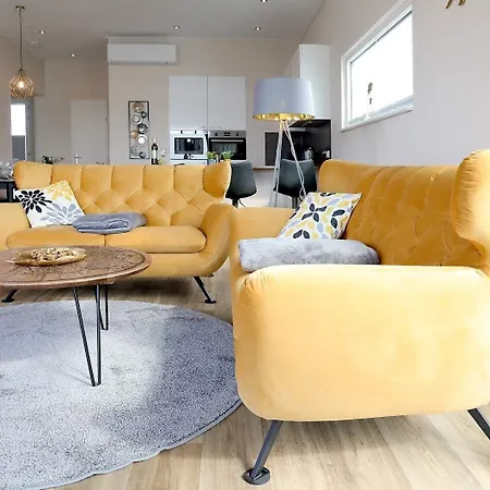 Hausboot Bernstein Botel